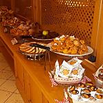 FOTO UHC - Gourmet ed Enogastronomia Hotels 4 Stelle - Hotel Rubino, hotel Diamant, hotel Soreghes e hotel Dolomiti