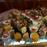 FOTO UHC - Gourmet ed Enogastronomia Hotels 4 Stelle - Hotel Rubino, hotel Diamant, hotel Soreghes e hotel Dolomiti