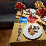 FOTO UHC - Gourmet ed Enogastronomia Hotels 4 Stelle - Hotel Rubino, hotel Diamant, hotel Soreghes e hotel Dolomiti