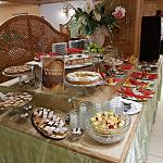 FOTO UHC - Gourmet ed Enogastronomia Hotels 4 Stelle - Hotel Rubino, hotel Diamant, hotel Soreghes e hotel Dolomiti