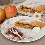 Strudel di mele come dessert