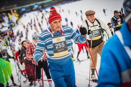 FROM THE PRESENT TO THE PAST TO EXPERIENCE ONCE MORE THE MAGIC OF CROSS-COUNTRY SKIING